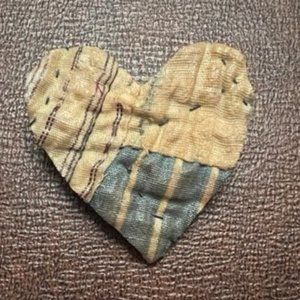Quilted Heart Pin #2